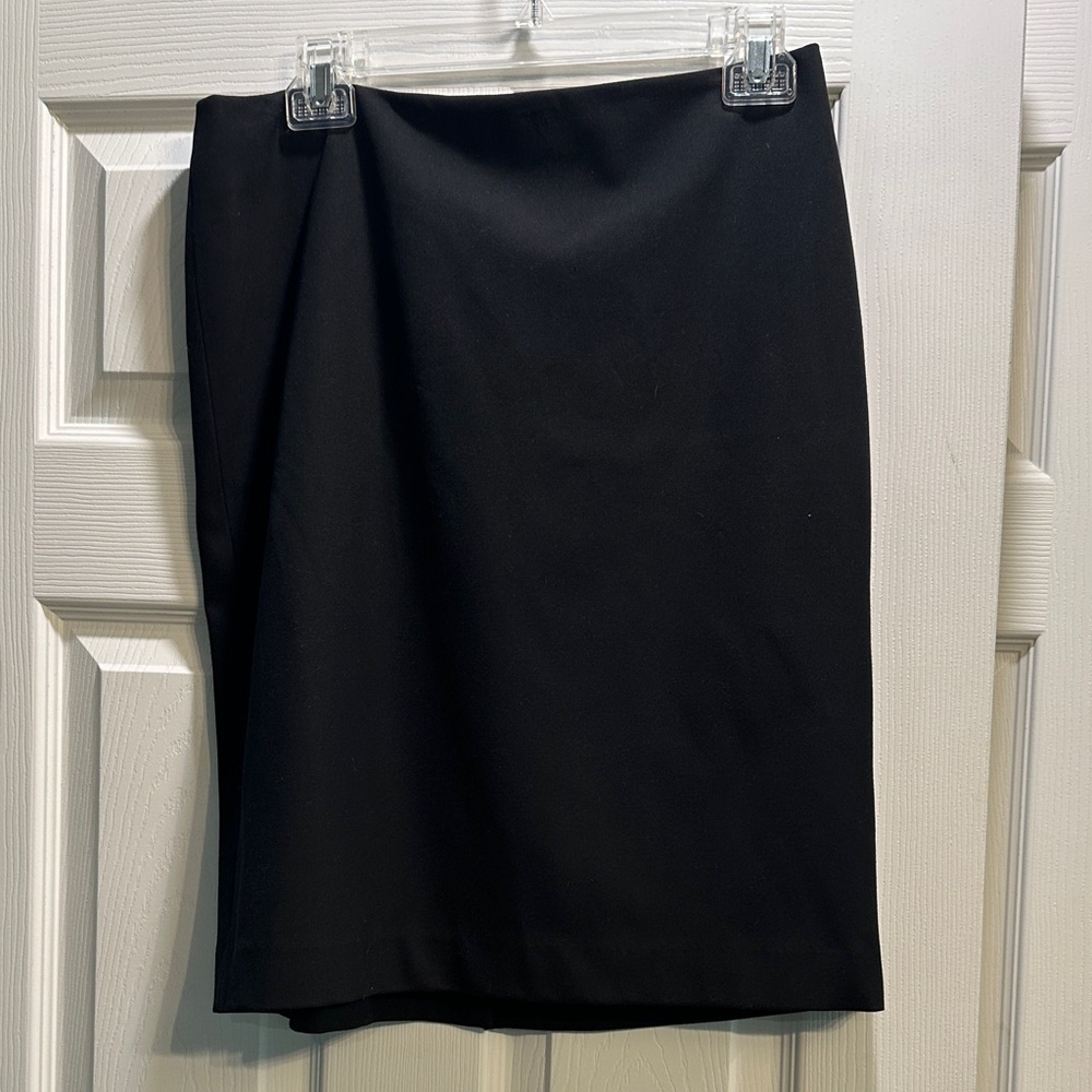 Anne Klein Elegant Black Pencil Skirt